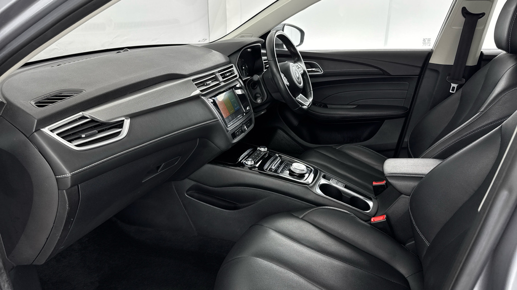 MG MG5 52.5Kwh Exclusive Estate 156 Ps Red #10