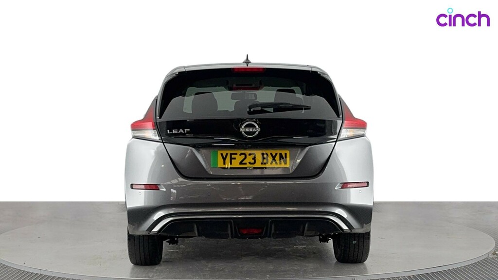 Nissan Leaf 110Kw N-connecta 39Kwh 22022 Black #4