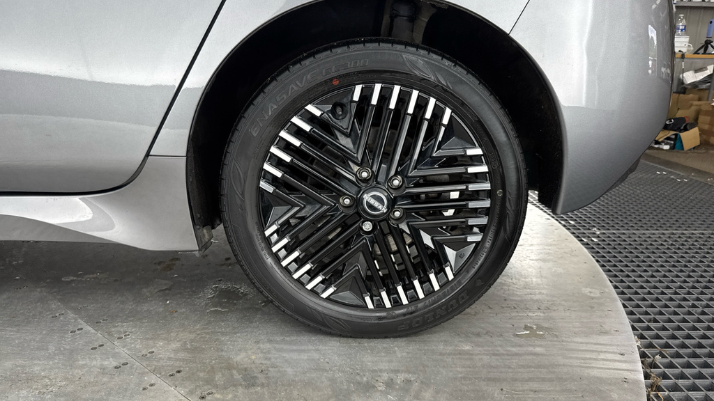 Nissan Leaf 110Kw N-connecta 39Kwh 22022 Black #20