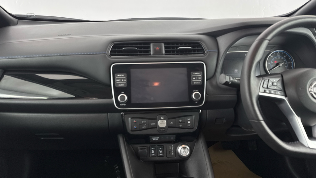 Nissan Leaf 110Kw N-connecta 39Kwh 22022 Black #12
