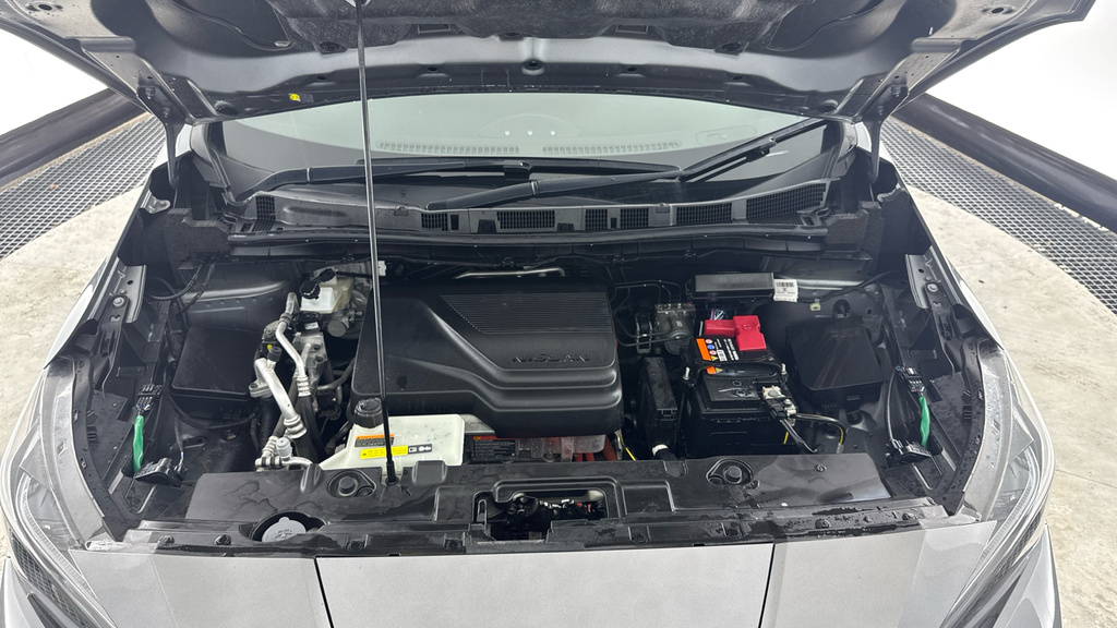 Nissan Leaf 110Kw N-connecta 39Kwh 22022 Black #16