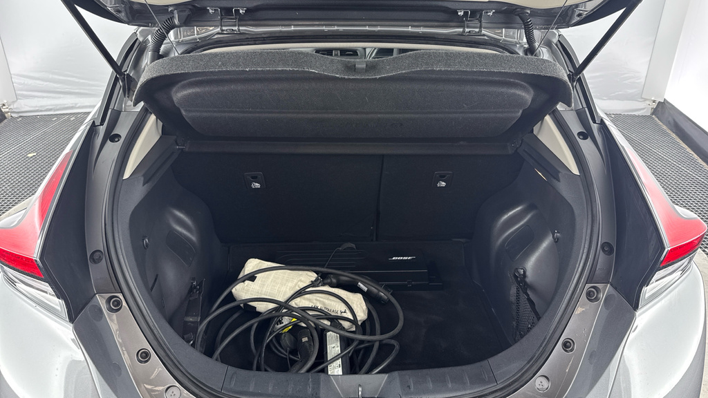 Nissan Leaf 110Kw N-connecta 39Kwh 22022 Black #15