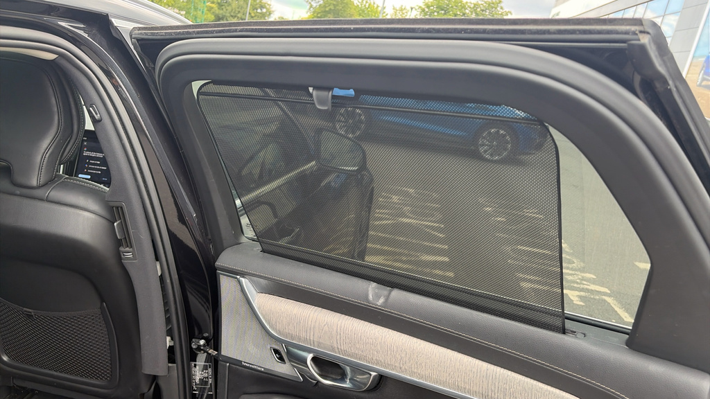 Volvo V90 Recharge R-design, T6 Awd Plug-in Hybrid Blue #31