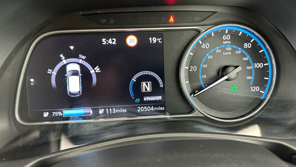 Nissan Leaf Nissan Leaf 110Kw N-connecta 39Kwh Black #16