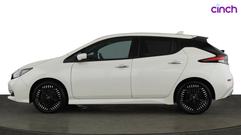 Nissan Leaf Nissan Leaf 110Kw N-connecta 39Kwh Black #6