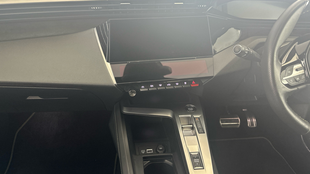 Peugeot 308 1.6 Plug-in Hybrid Allure Premium E-eat8 Green #20
