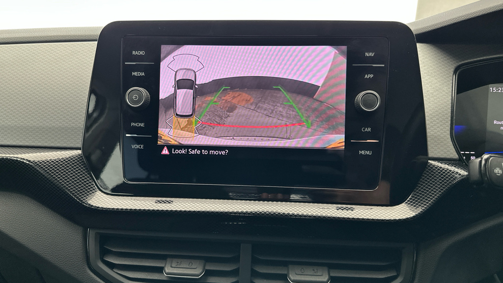 Volkswagen T-Cross Life Black #18