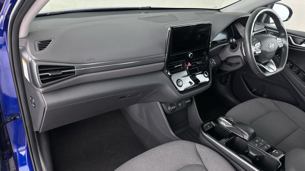 Hyundai Ioniq 1.6L Premium Black #11
