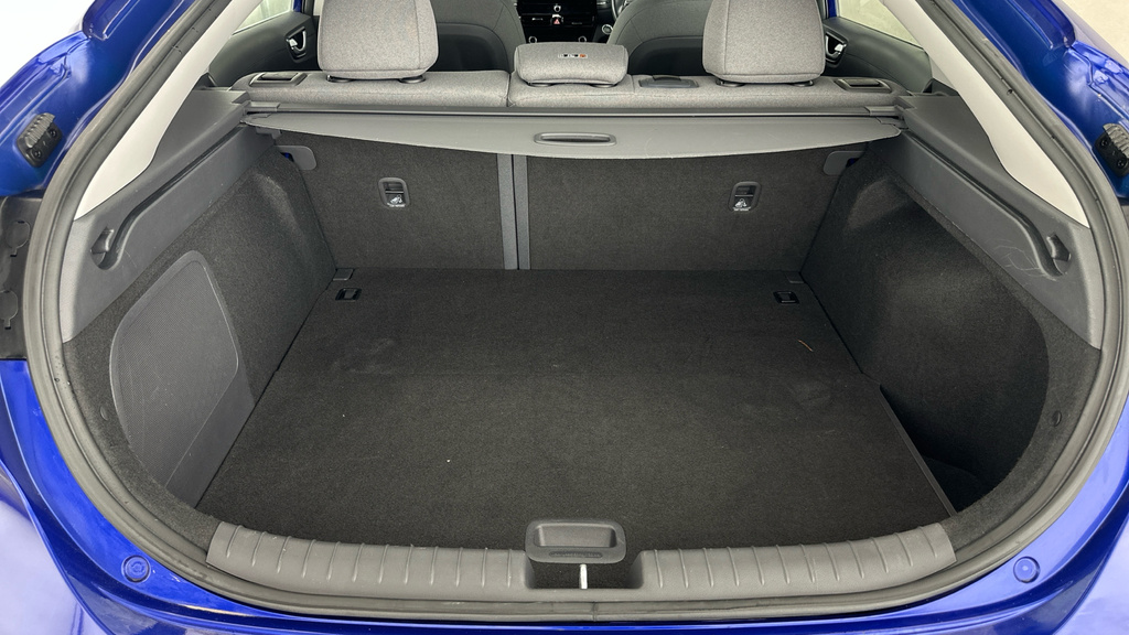 Hyundai Ioniq 1.6L Premium Black #21
