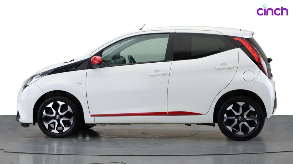 Toyota Aygo X Aygo X-play Black #6