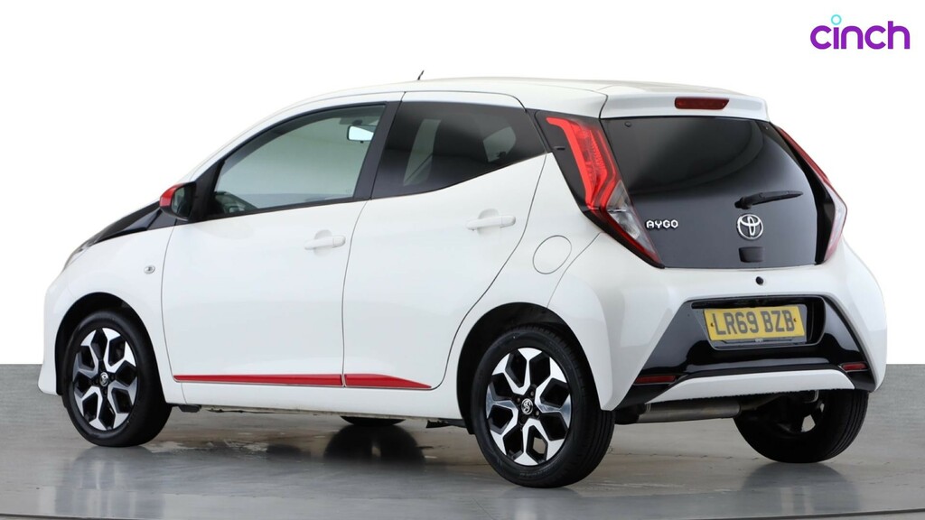 Toyota Aygo X Aygo X-play Black #5