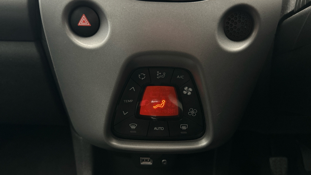 Toyota Aygo X Aygo X-play Black #13