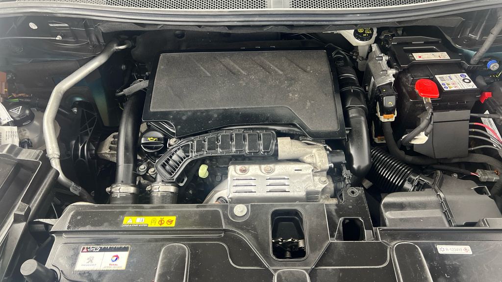 Peugeot 5008 Gt Line Premium White #29