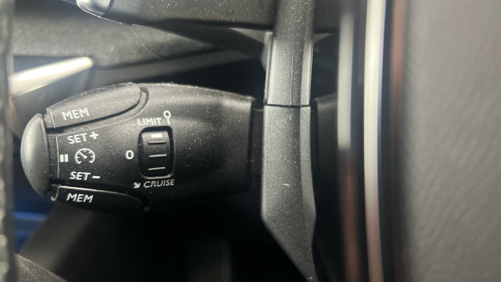 Peugeot 5008 Gt Line Premium White #15