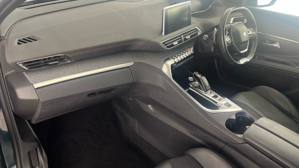Peugeot 5008 Gt Line Premium White #11