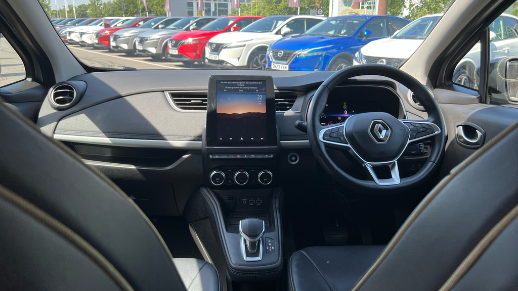 Renault Zoe 80Kw Iconic R110 50Kwh Rapid Charge Purple #11