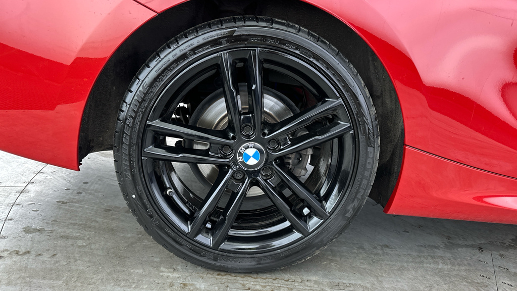 BMW 2 Series 218I M Sport Estate Silver #24