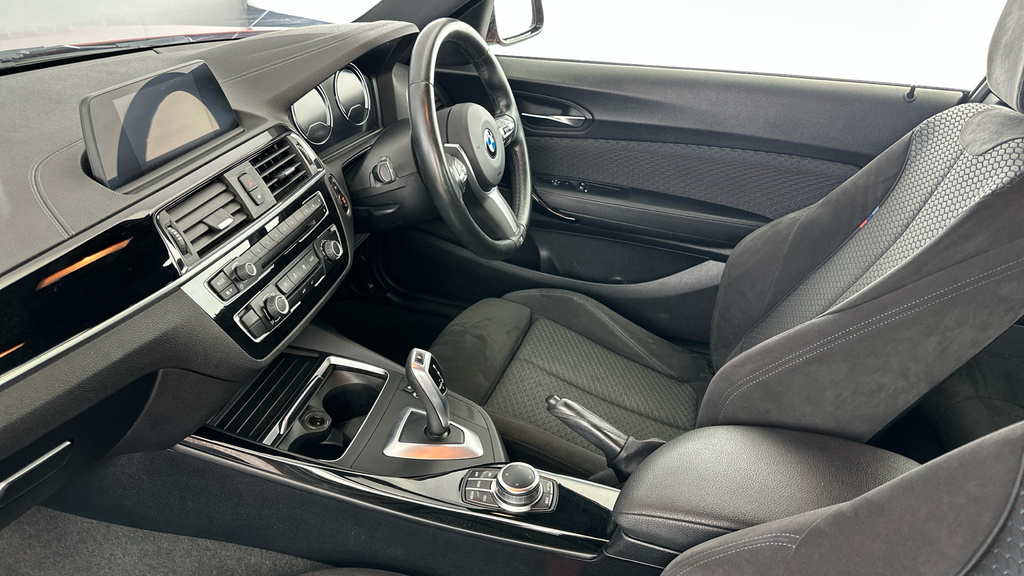 BMW 2 Series 218I M Sport Estate Silver #29