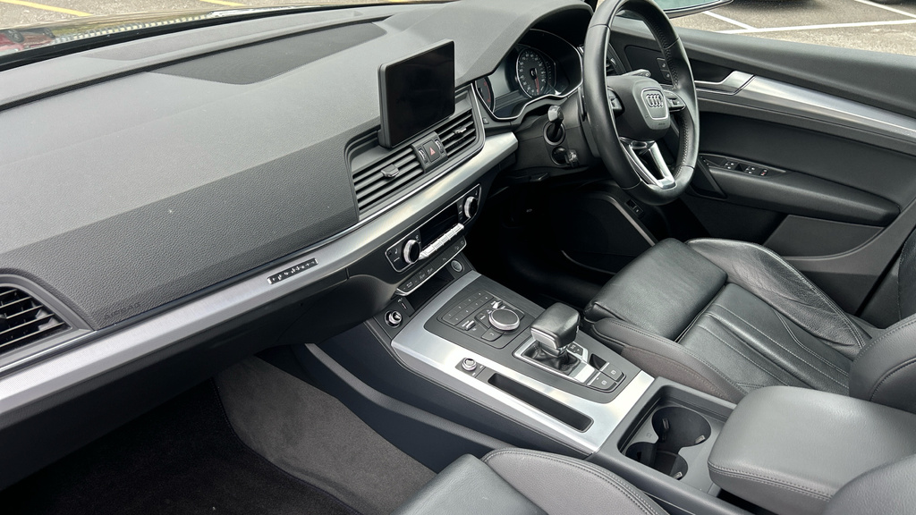 Audi Q5 2.0 Tdi 40 Black Edition Suv S Tronic Q Black #10