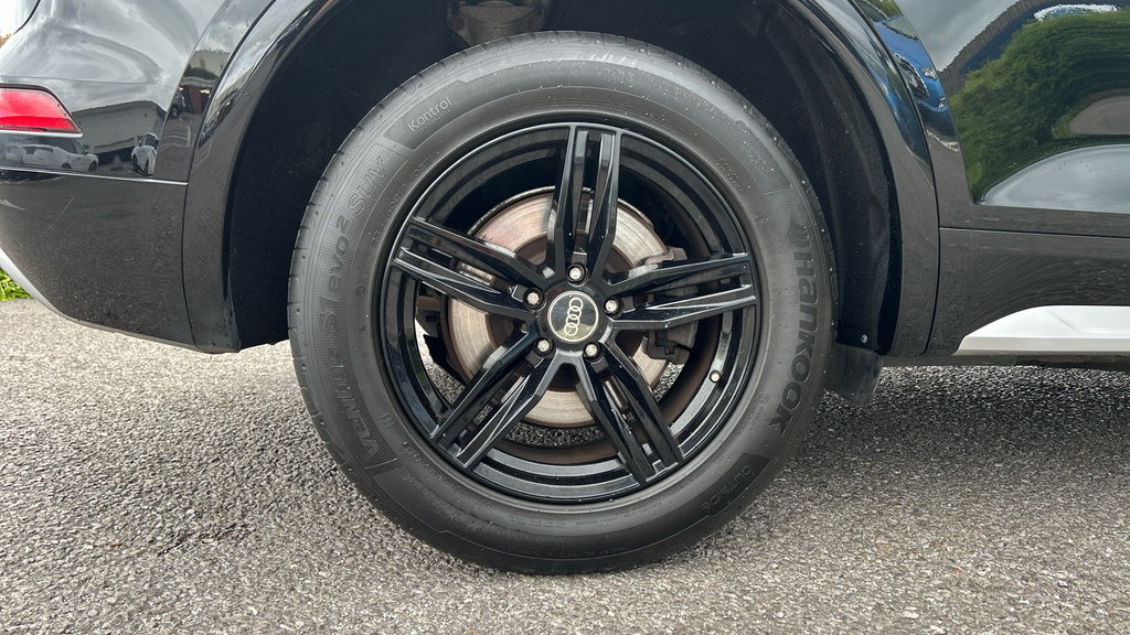 Audi Q5 2.0 Tdi 40 Black Edition Suv S Tronic Q Black #19