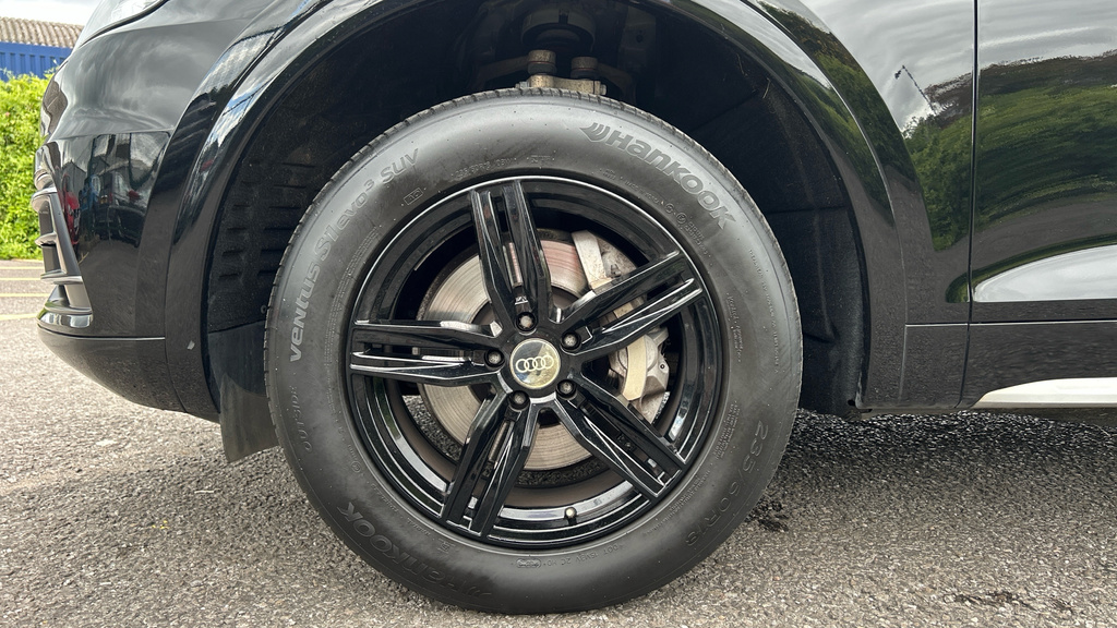 Audi Q5 2.0 Tdi 40 Black Edition Suv S Tronic Q Black #17