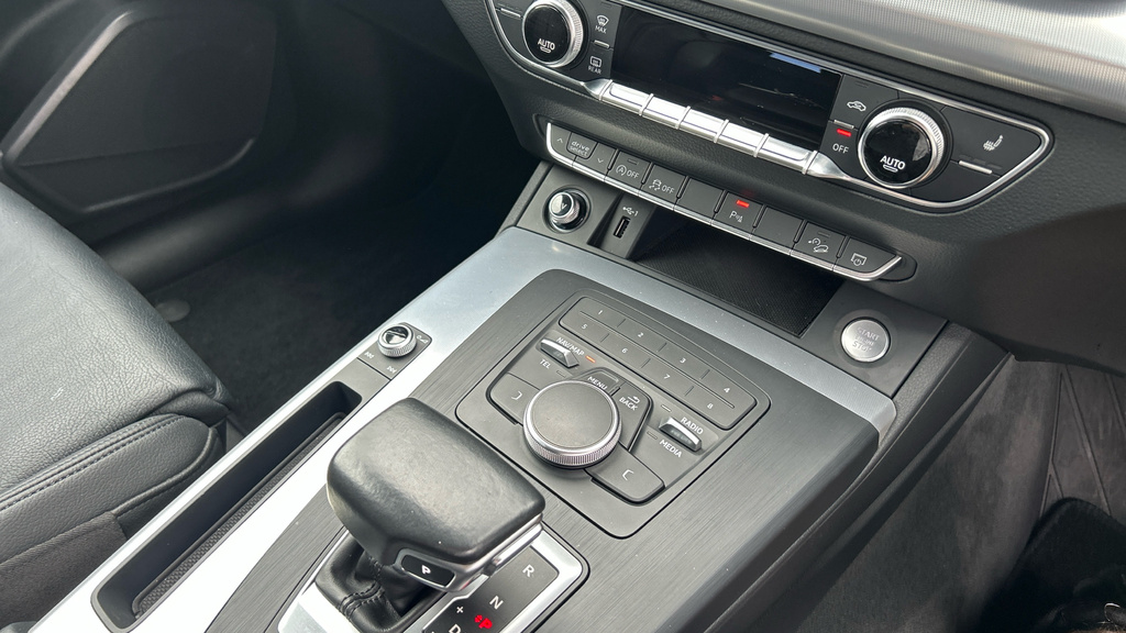 Audi Q5 2.0 Tdi 40 Black Edition Suv S Tronic Q Black #29