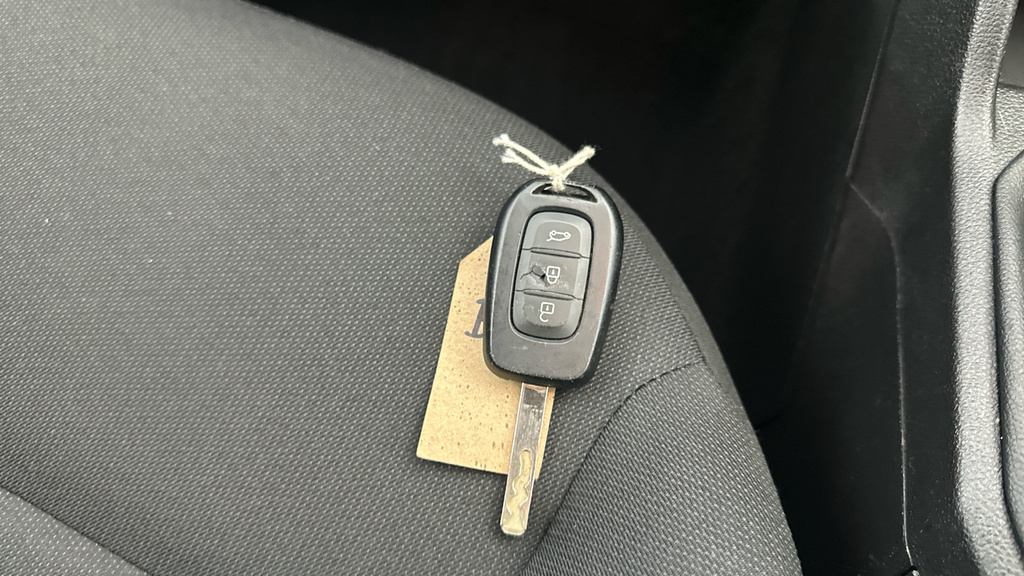 Dacia Sandero 1.0 Tce Se Twenty Hatchback Bi Fuel Eur Black #27