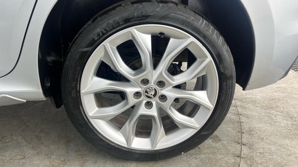 Skoda Kamiq 1.5 Tsi Se L Grey #26