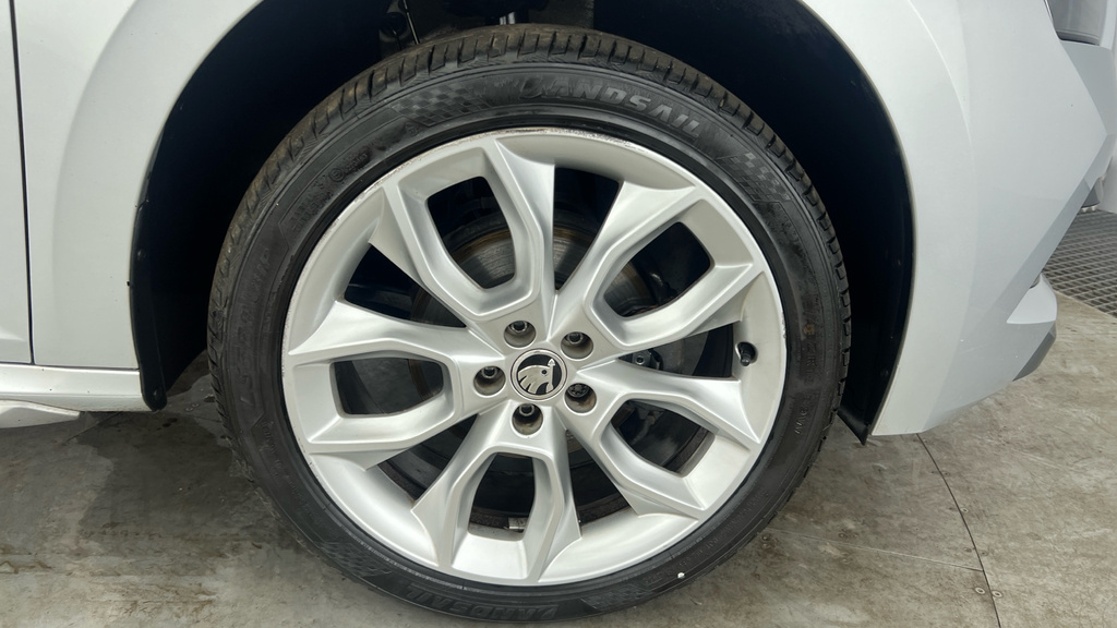 Skoda Kamiq 1.5 Tsi Se L Grey #28