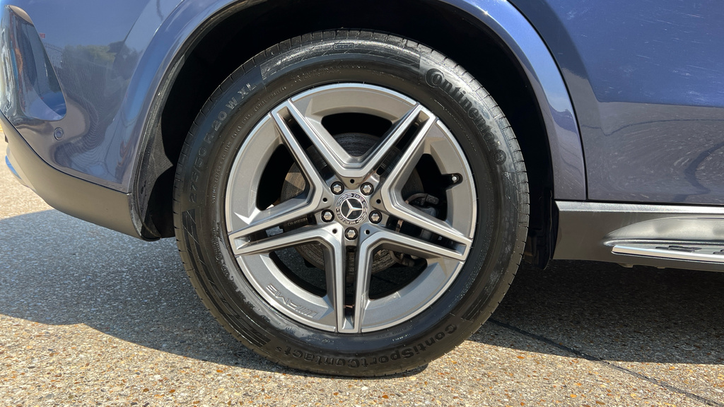 Mercedes-Benz GLE Class 400E 4Matic Urban Edition 9G-tronic Black #41