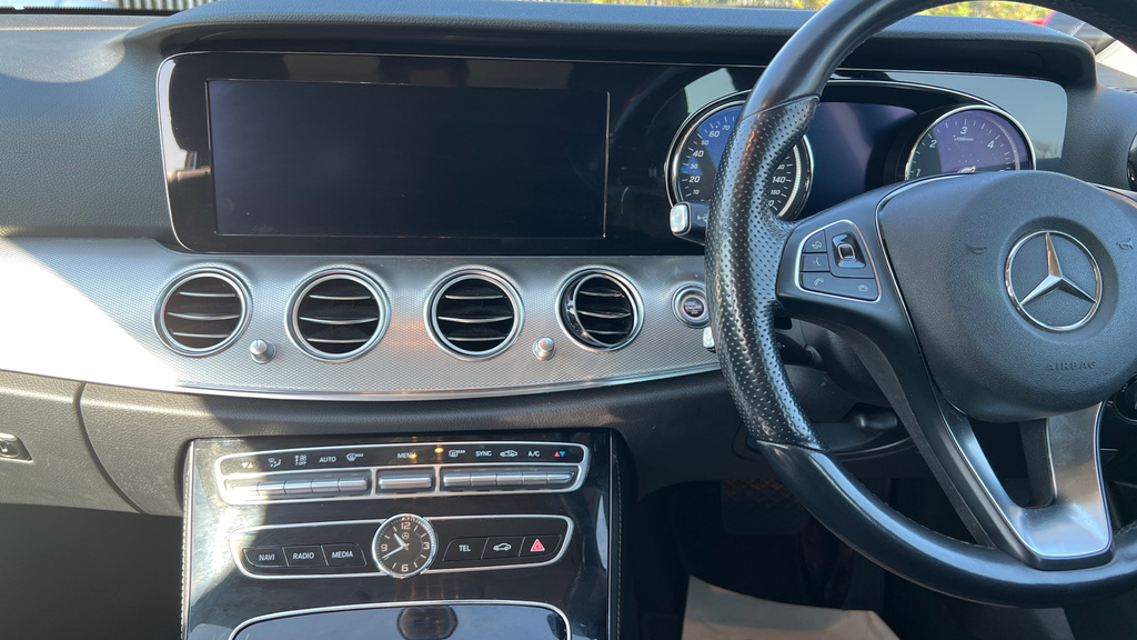 Mercedes-Benz E Class Estate 2.0 E200 Amg Line G-tronic Euro 6 Ss Grey #12