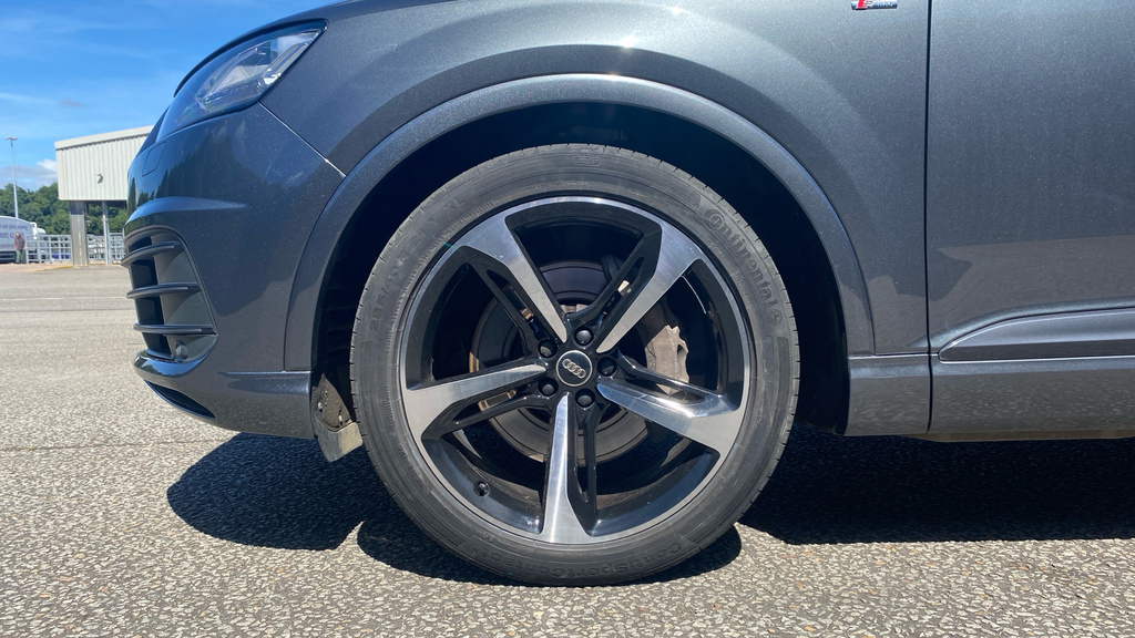 Audi Q7 3.0 Tdi V6 45 Sport Suv Tiptronic Quatt Black #19