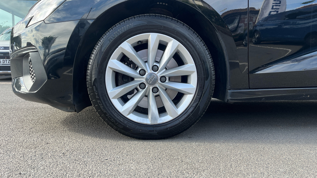 Audi A3 1.5 Tfsi 35 S Line Saloon Euro 6 Blue #18