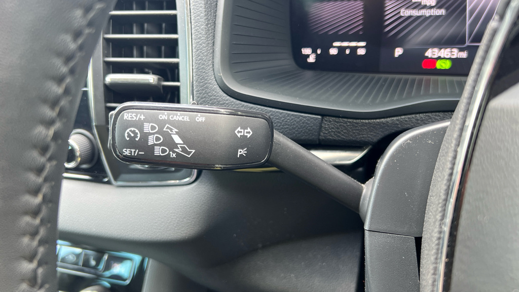 Skoda Karoq 1.5 Tsi Se Drive Dsg Black #38