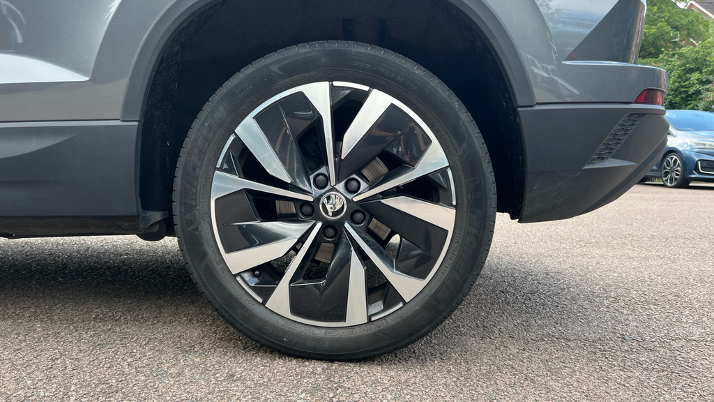 Skoda Karoq 1.5 Tsi Se Drive Dsg Black #27