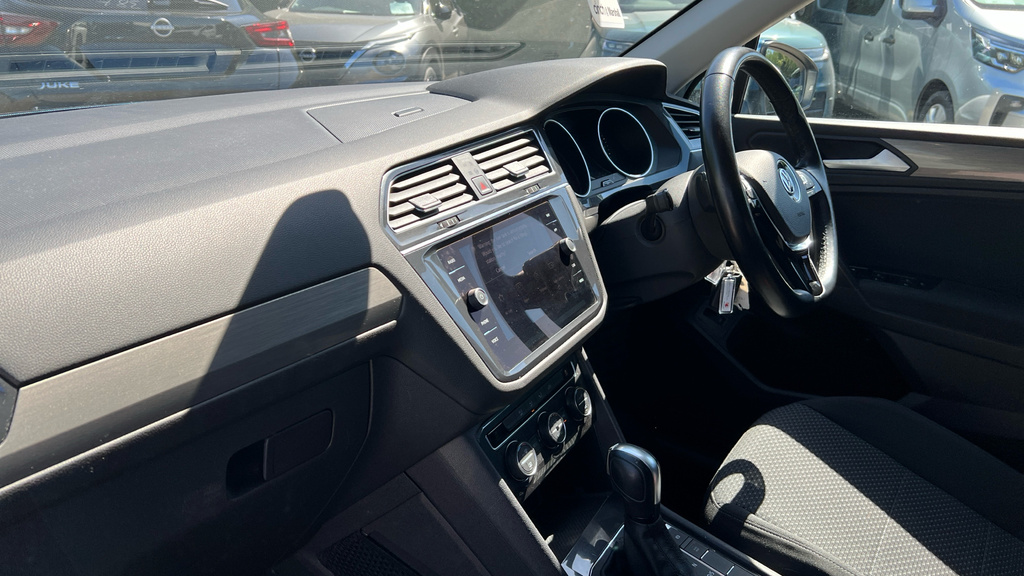 Volkswagen Tiguan Allspace 1.5 Tsi Evo Match Blue #10