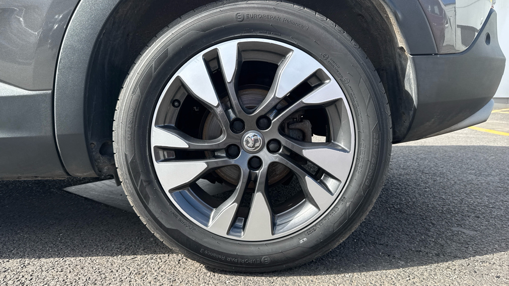 Vauxhall Grandland X 1.2 Turbo Se White #23