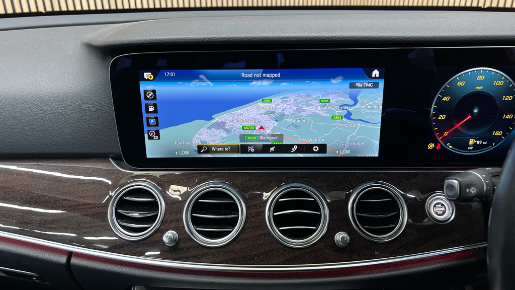 Mercedes-Benz E Class Saloon 2.0 E300de 13.5Kwh Amg Line G-tronic Euro Blue #12