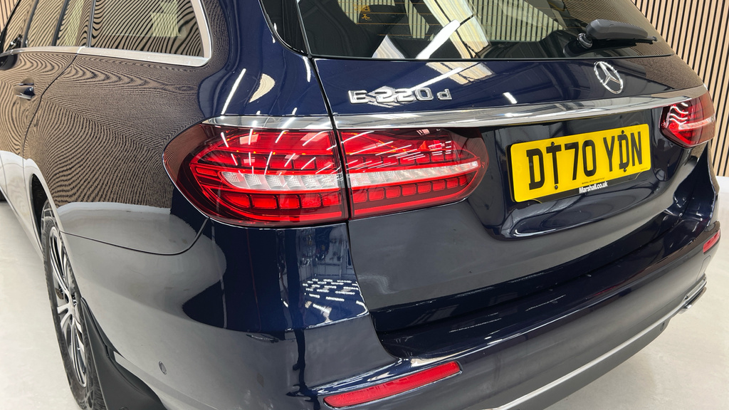 Mercedes-Benz E Class Saloon 2.0 E300de 13.5Kwh Amg Line G-tronic Euro Blue #29