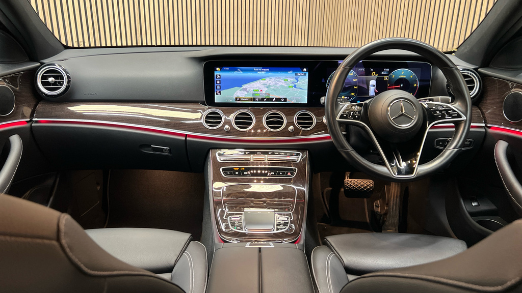 Mercedes-Benz E Class Saloon 2.0 E300de 13.5Kwh Amg Line G-tronic Euro Blue #11