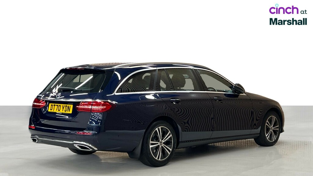 Mercedes-Benz E Class Saloon 2.0 E300de 13.5Kwh Amg Line G-tronic Euro Blue #3