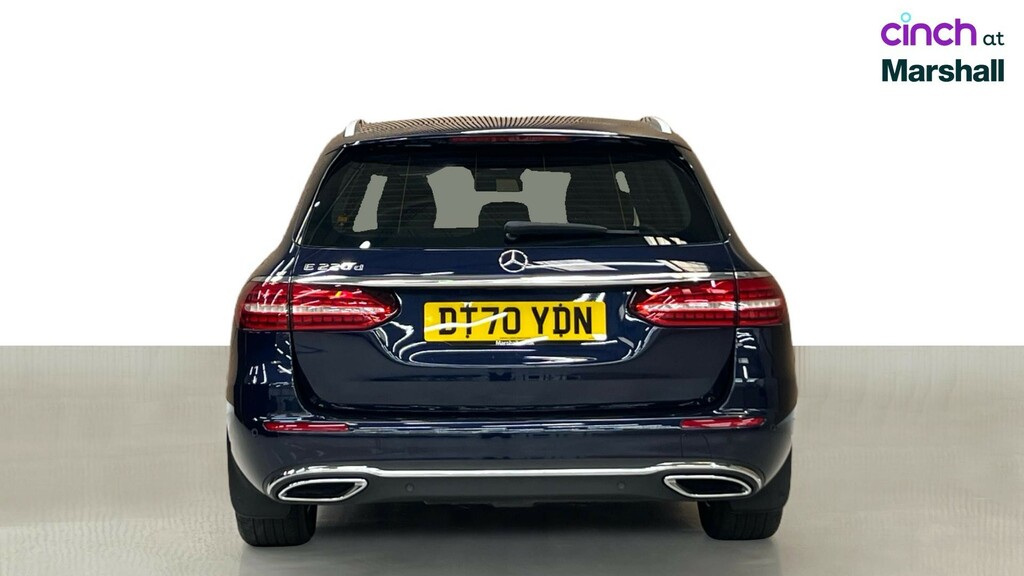 Mercedes-Benz E Class Saloon 2.0 E300de 13.5Kwh Amg Line G-tronic Euro Blue #4