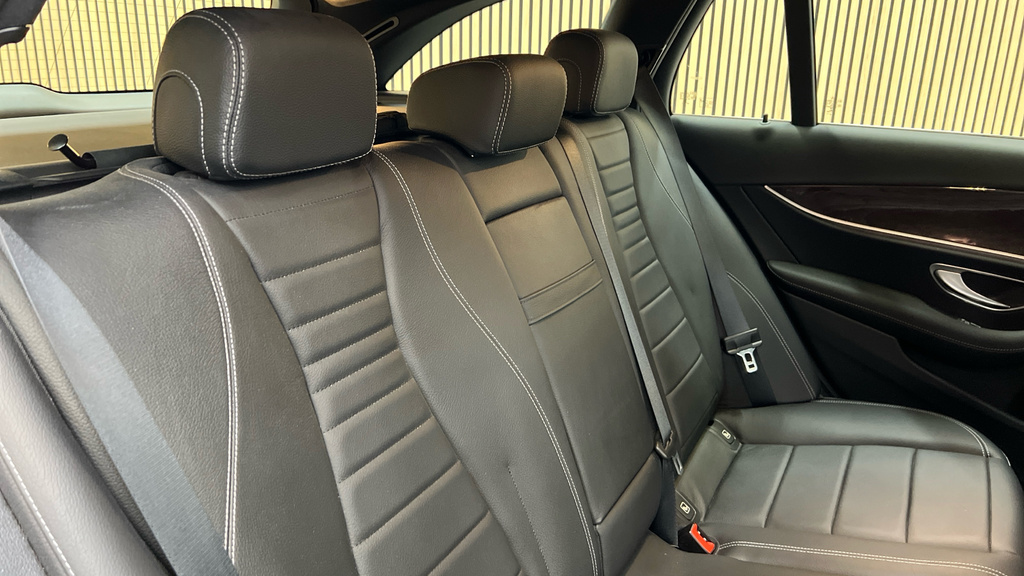 Mercedes-Benz E Class Saloon 2.0 E300de 13.5Kwh Amg Line G-tronic Euro Blue #26