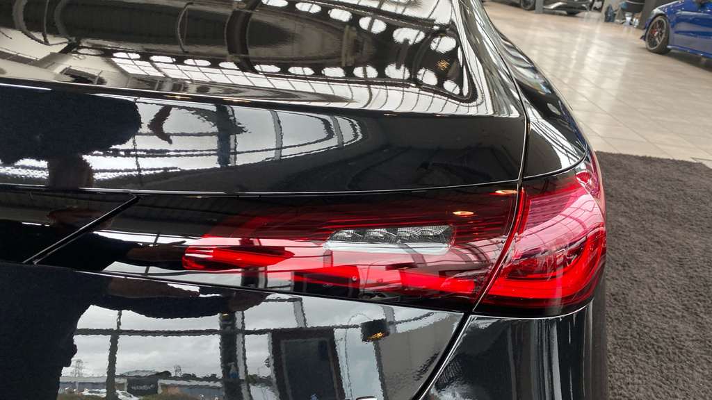Mercedes-Benz CLE Class 300 4Matic Amg Line Premium 9G-tronic Black #25