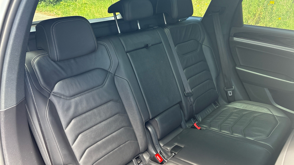 Volkswagen Touareg Black Edition Grey #29