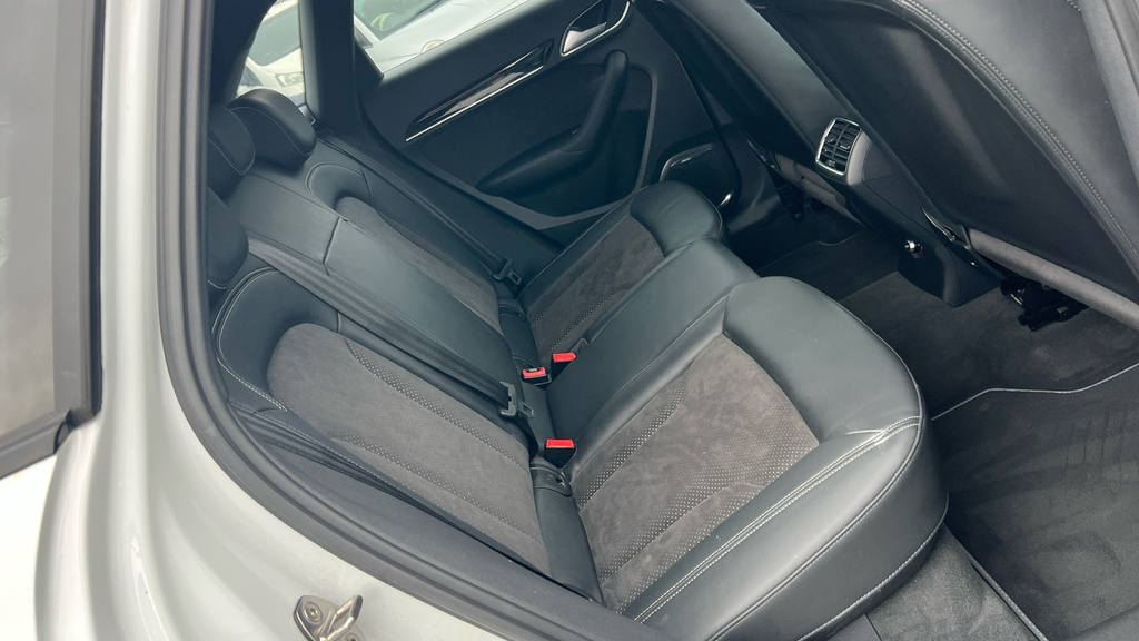Audi Q3 1.4 Tfsi Sport- Low Mileage Rear Park Assist Blue #14