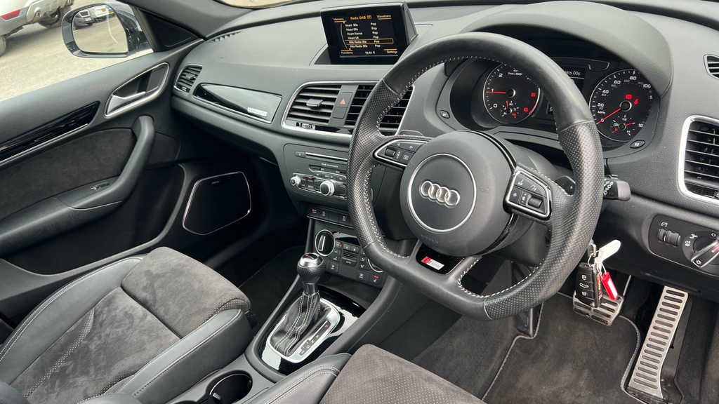 Audi Q3 1.4 Tfsi Sport- Low Mileage Rear Park Assist Blue #9