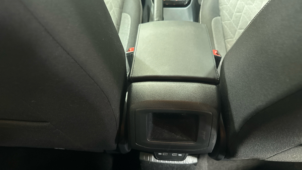 Volkswagen T-Cross Hatchback 1.0 Tsi 95Ps Life Grey #36