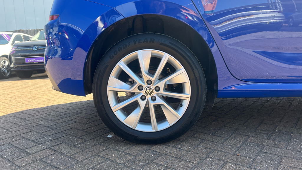 Skoda Kamiq 1.5 Tsi Se Dsg Black #17
