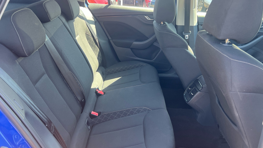 Skoda Kamiq 1.5 Tsi Se Dsg Black #14